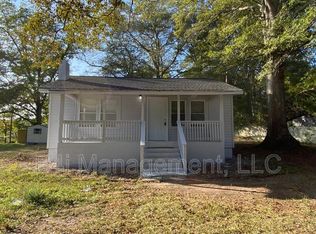 45 Lake Dr, Manchester, GA 31816