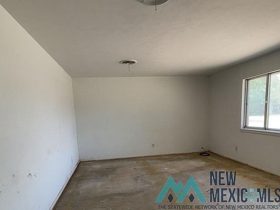 4th image of 504 New Mexico Dr