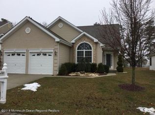 78 Cypress Point Ln, Jackson, NJ 08527