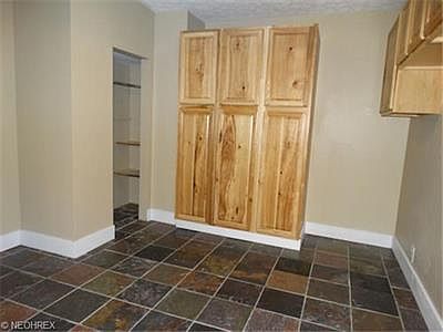 5th image of 41 Vine St