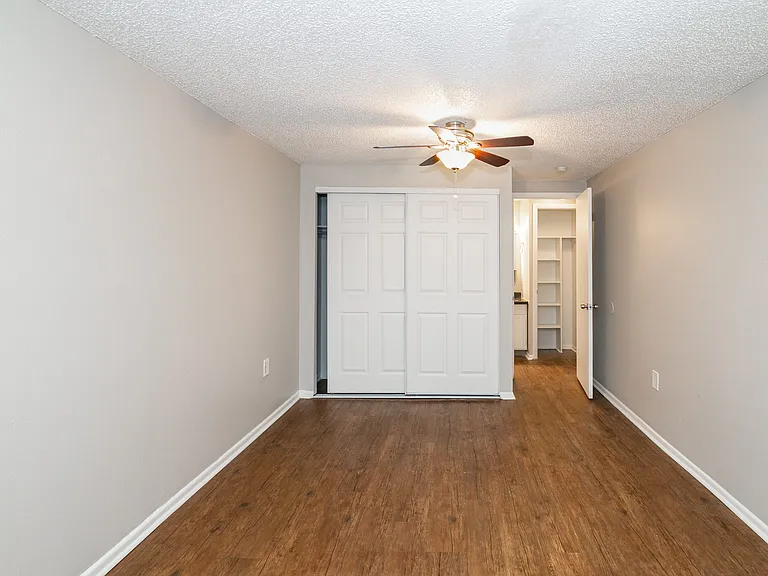 1280 Clayton St. Apartments — Photo 20