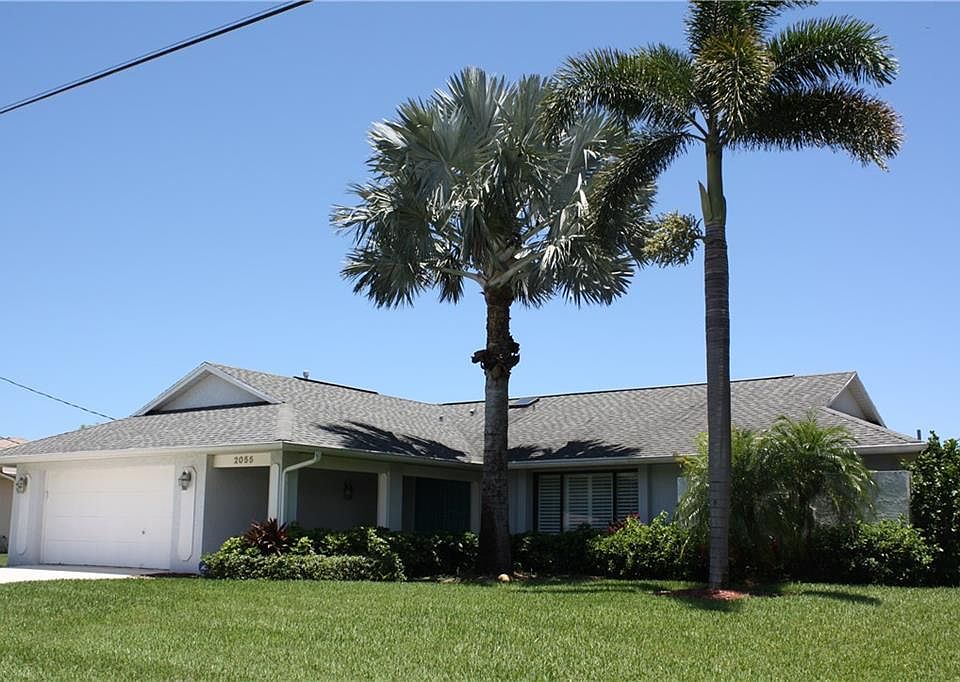 1st image of 2055 SE Mantua St