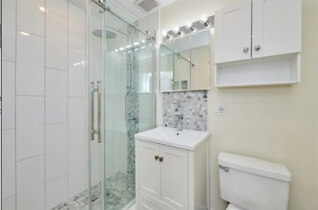 18 Pond Street - 23 — Photo 3