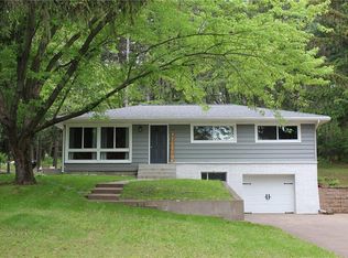 3028 Arnstad Pl, Eau Claire, WI 54703