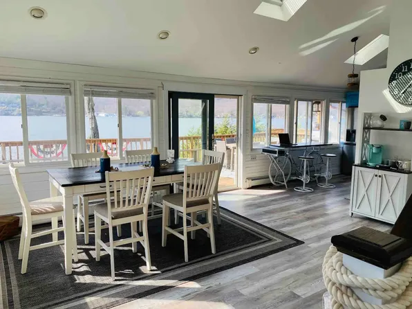 857 E Shore Rd, Hewitt, NJ 07421