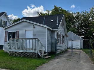1240 Wells St, Burton, MI