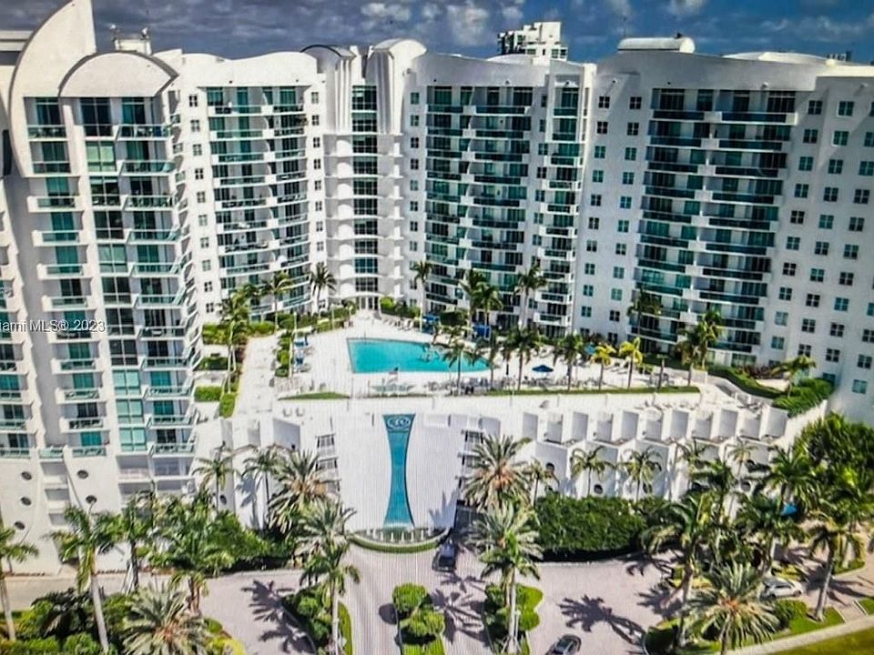 1st image of 7900 Harbor Island Dr APT 912