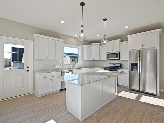 2nd image of 1435 Mills Dr