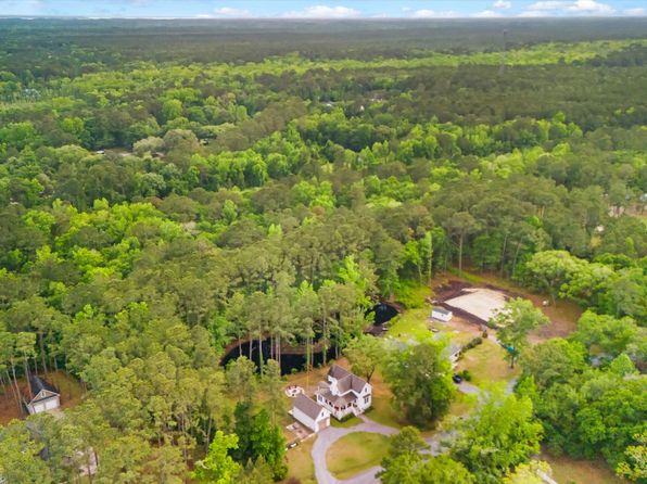 6373 Farm House Rd, Ravenel, SC 29470