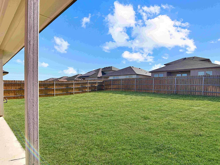 9621 Falme Ln — Photo 22