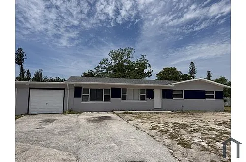 4301 Tuna Dr SE Photo 1