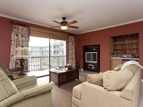 4th image of 200 W Cotter Ave APT G2