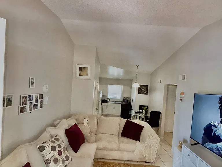 1710 E 5th Ave #202 — Photo 1