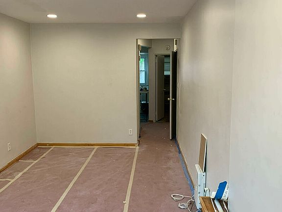 2nd image of 5409 Fillmore Ave #1C