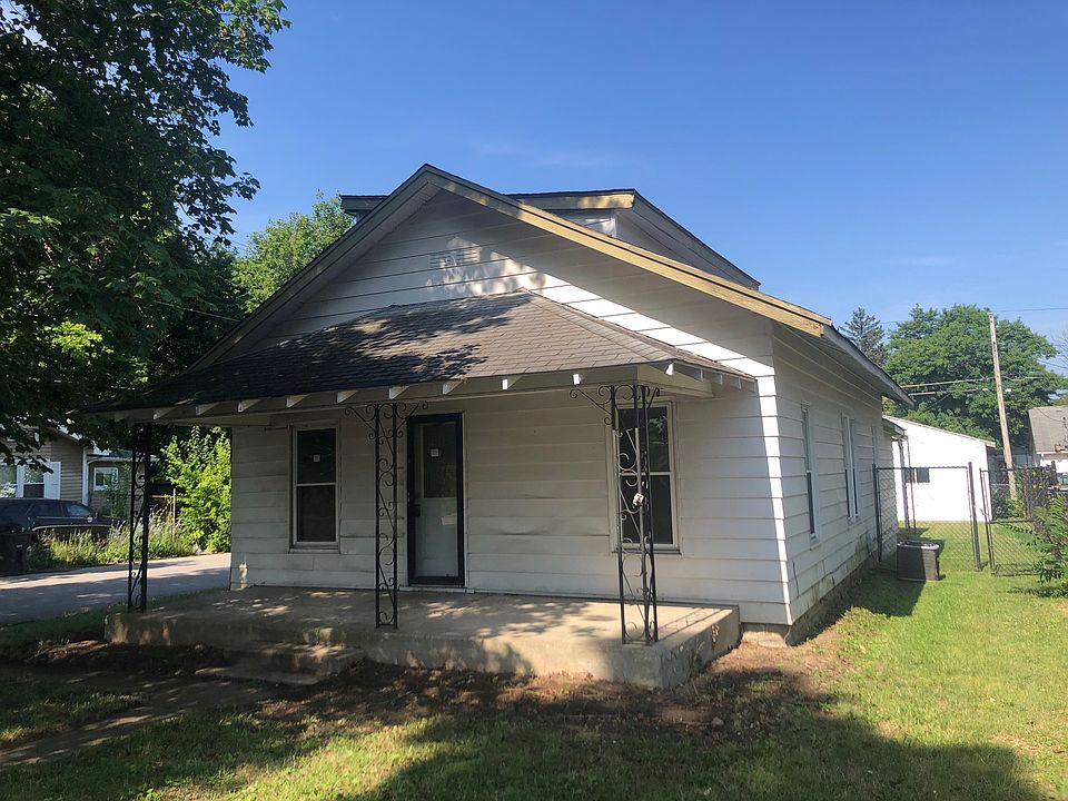 1st image of 4702 Cotton St