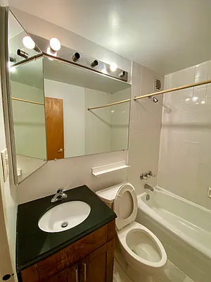 Rented by Fairbank Properties LLC | media 28