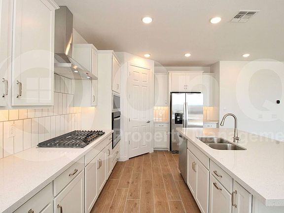5th image of 14767 W El Cortez Pl