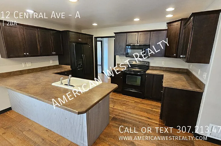 2312 Central Ave #A — Photo 3