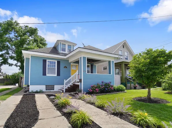 2807 Robertson Ave, Cincinnati, OH 45209