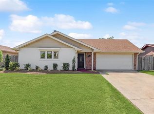 744 Terry Pkwy, Gretna, LA 70056