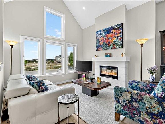 5th image of 1066 N Creekside Blvd SW