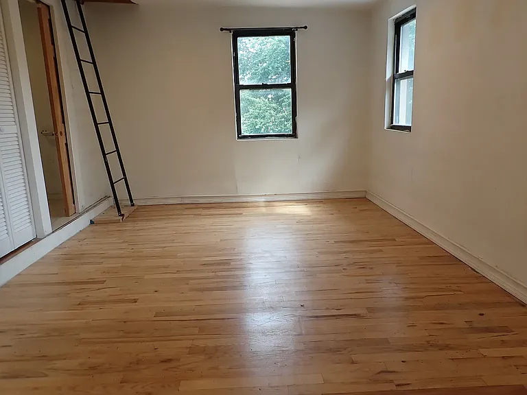 89 Clermont Ave #3 — Photo 4