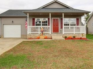 511 Oakmont Dr, Clarksville, TN 37042