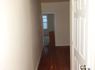 114 Woodlawn Ave #1B, Jersey City, NJ 07305