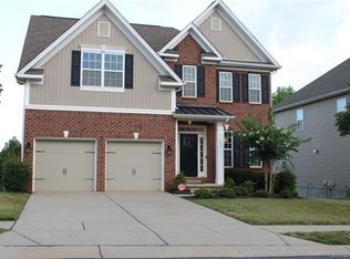 9103 Inverness Bay Rd, Charlotte, NC 28278