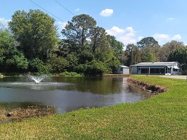 1072 Rainbow Cir, Eustis, FL 32726
