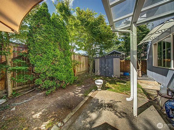 5th image of 1608 185th Street Ct E