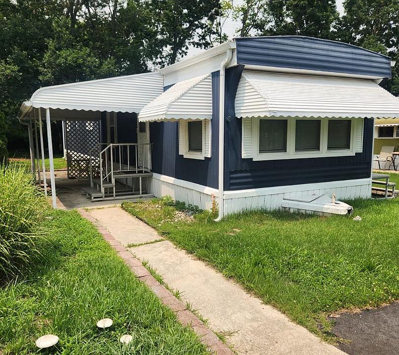 1st image of 107 Nevada Ave