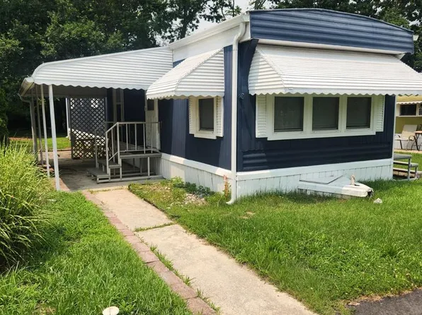 107 Nevada Ave, Williamstown, NJ 08094