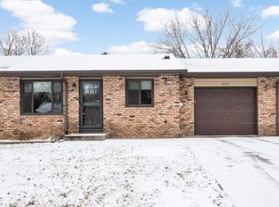 8723 205th St W, Lakeville, MN 55044