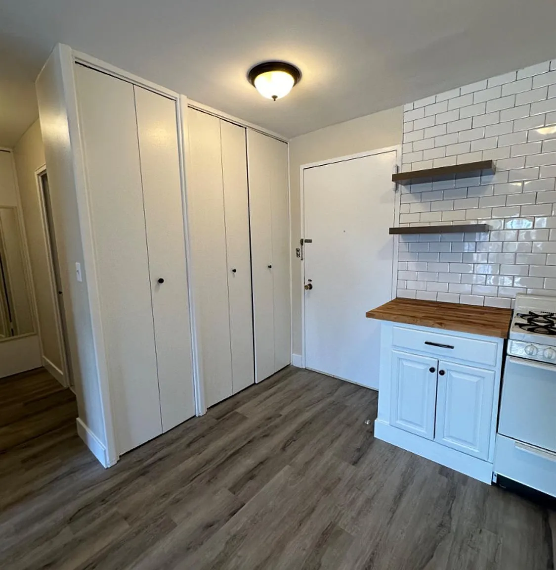 1 bed, 1.0 bath, 630 sqft, $1,950 — Photo 3