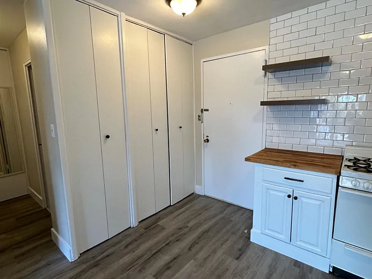 123 S Adelaide Ave #2L — Photo 3