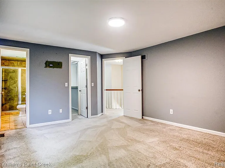 1346 Arbor Creek Dr — Photo 25
