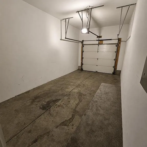 66 Clinton St — Photo 38