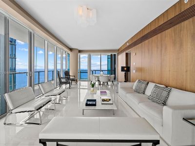 17121 Collins Ave #4308, Sunny Isles Beach, FL, 33160