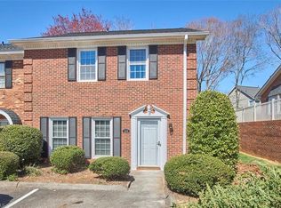 2909 Burke Place Ct, Winston Salem, NC 27103