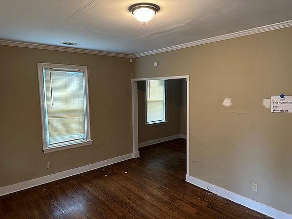 2nd image of 3604 Bowen Ave