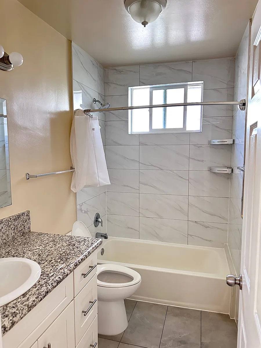 Building Photo - 3534 Perlita Ave #6