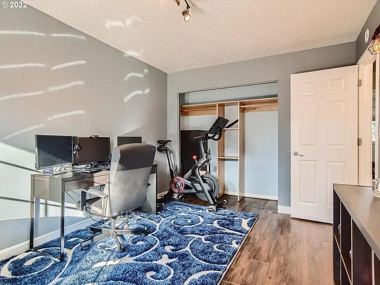 9251 SE 47th Ave — Photo 13