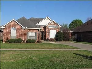 1st image of 201 Huckleberry Dr