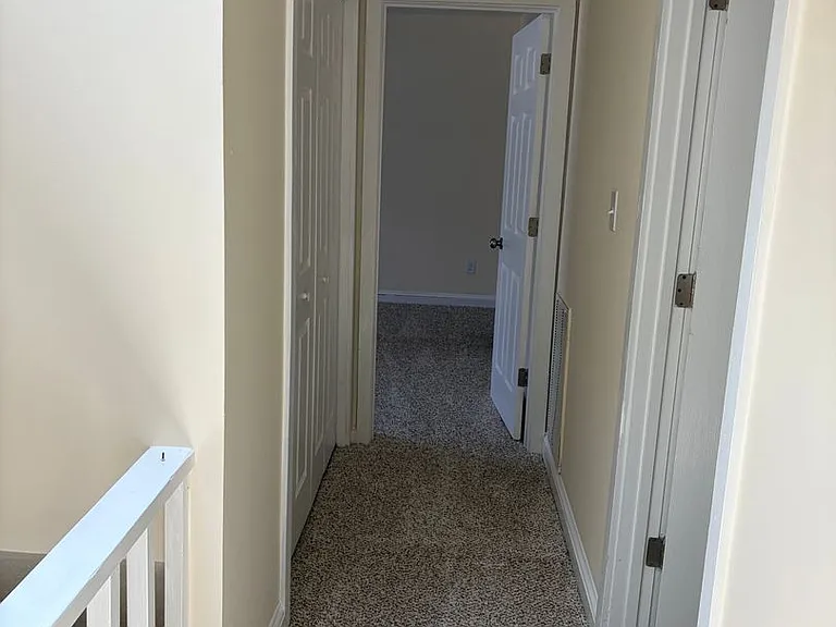 Remodeled Nw Raleigh Townhome Off Leesville Road — Photo 24