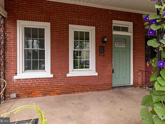 3rd image of 436 Maple St