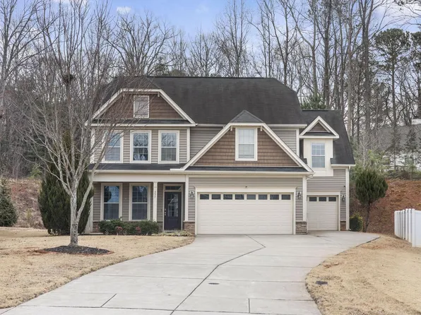 397 Sugarberry Ln, Clayton, NC 27527