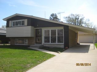 313 Oak Ridge Ave, Hillside, IL 60162