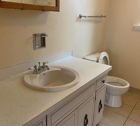 2nd image of 6381 Wells Dr