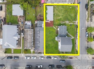 8403 Oak St, New Orleans, LA 70118